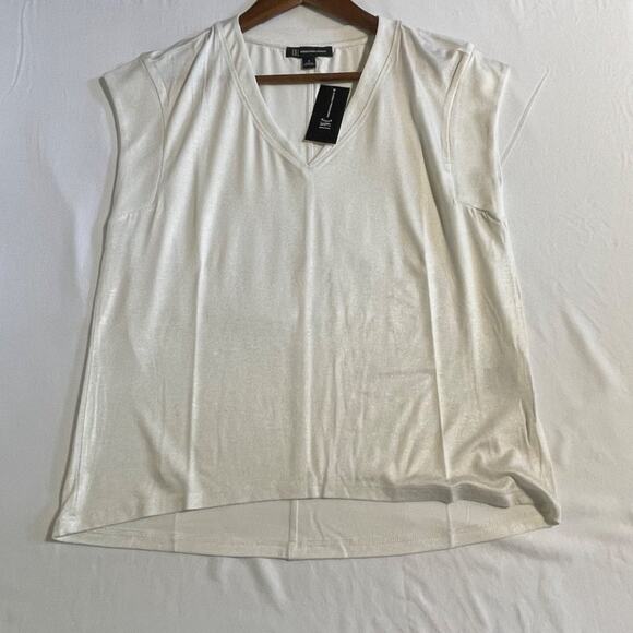 International INC Shirt V-Neck Washed White with Sheen Sleeveless Size Small - Picture 5 of 9